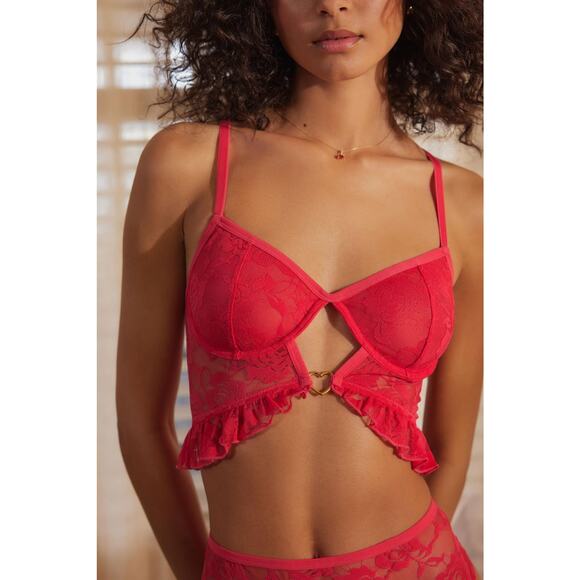 NWT Anthropologie Rose Lace Red Bra - Large - Picture 1 of 4